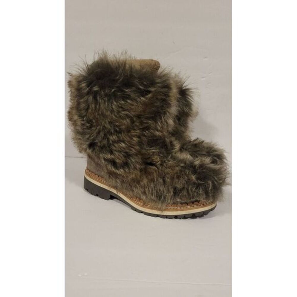 J.McLaughlin Faux Fur‎ Boots Size 6.5 New Without Tag.